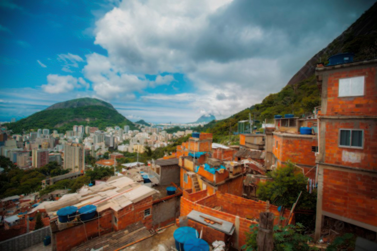 anh-chup-tu-camera-iphone-13-pro-max-bi-mo