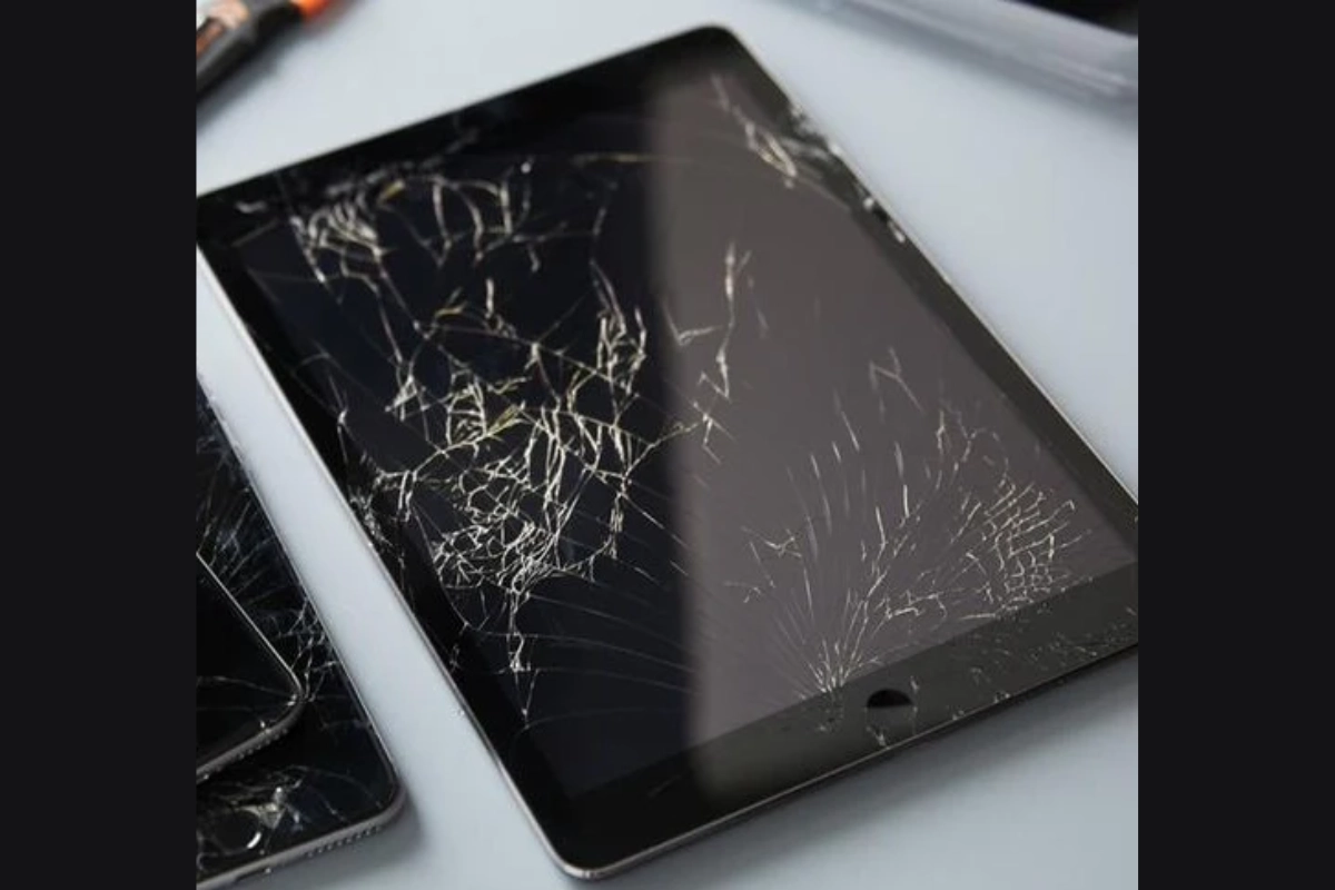 iPad Gen 5 bị bể mặt kính