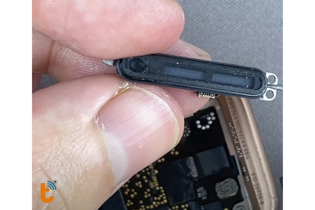 Thay loa Apple Watch SE 2020 chính hãng