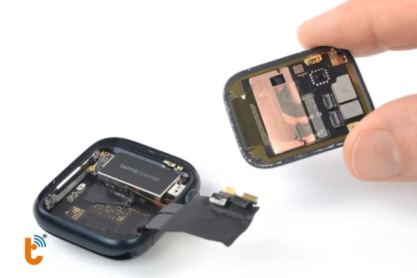 thay-mic-apple-watch-s8-chinh-hang