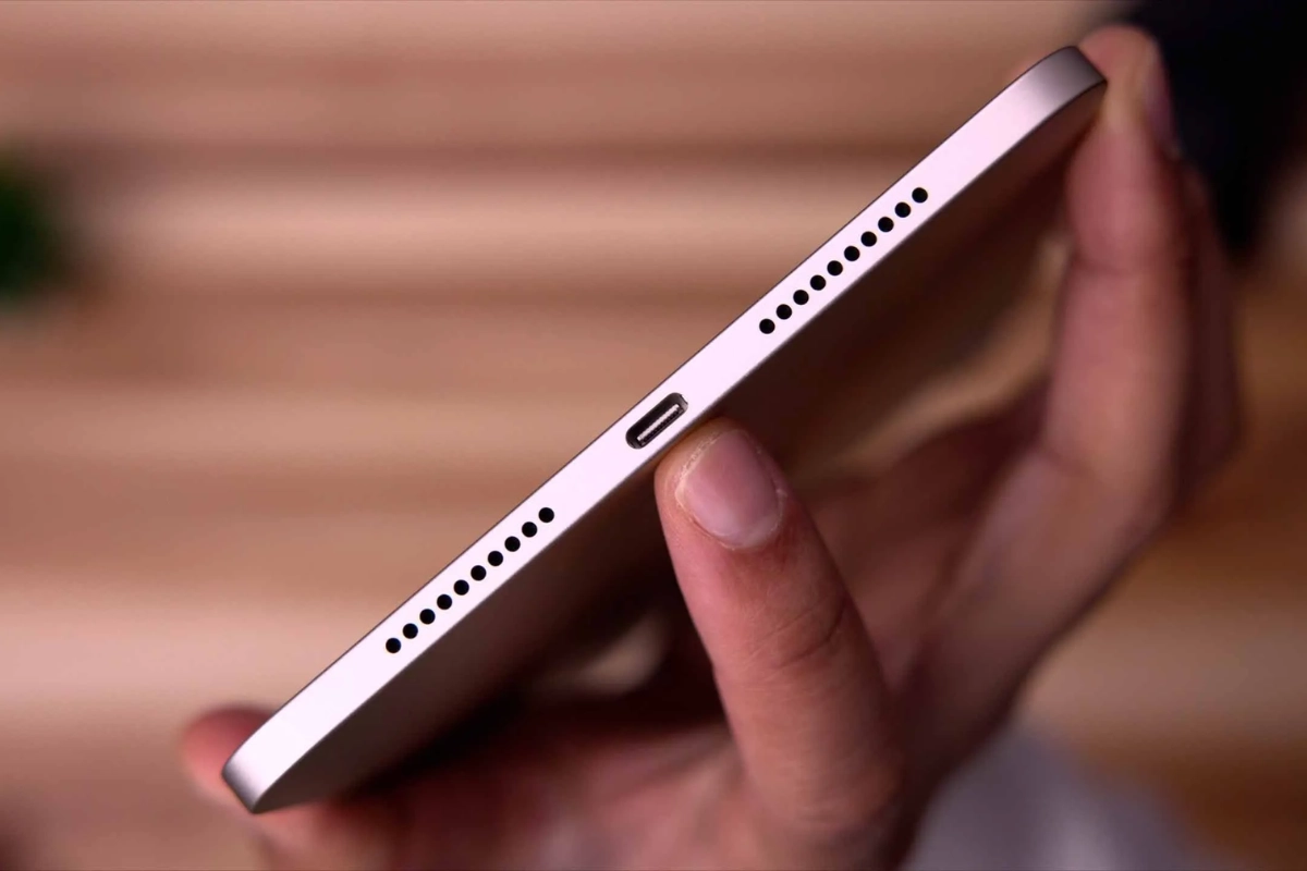 Chân sạc iPad Gen 6 bị lỏng