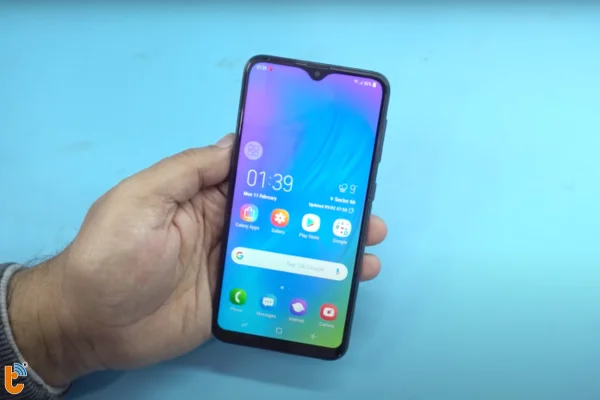 ep-kinh-samsung-m10-3