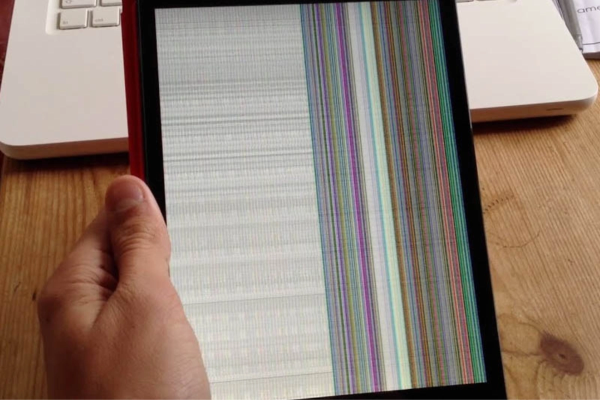 iPad bị sọc dọc