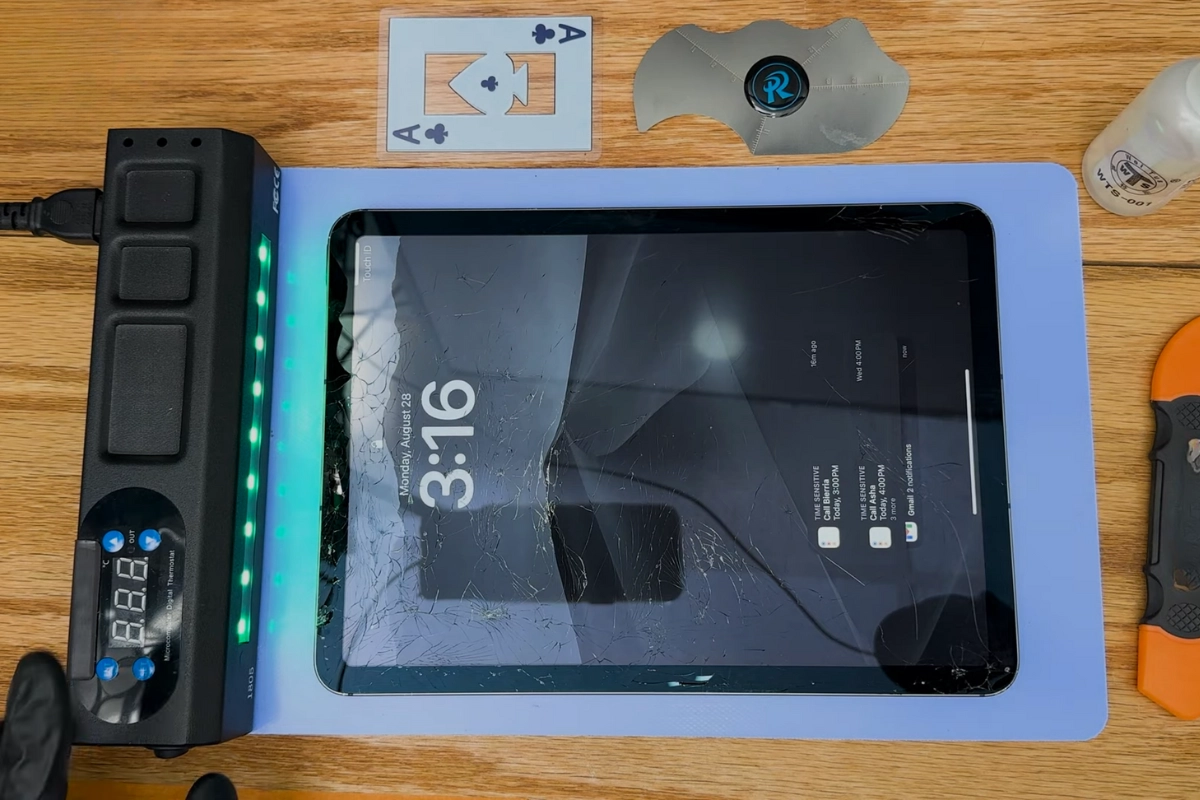 Mặt kính cảm ứng iPad Air 5 bị liệt