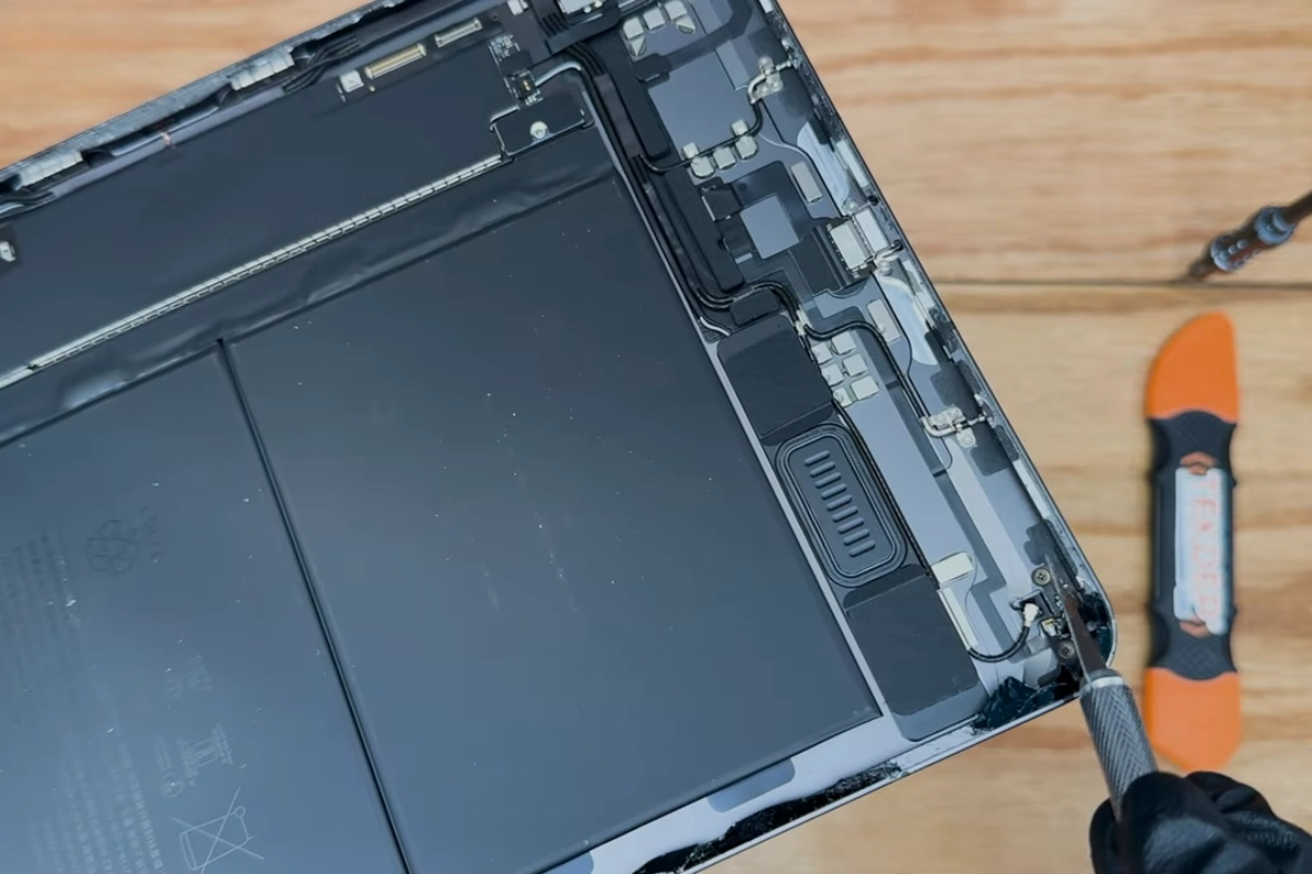 Sửa chân sạc iPad Air 5