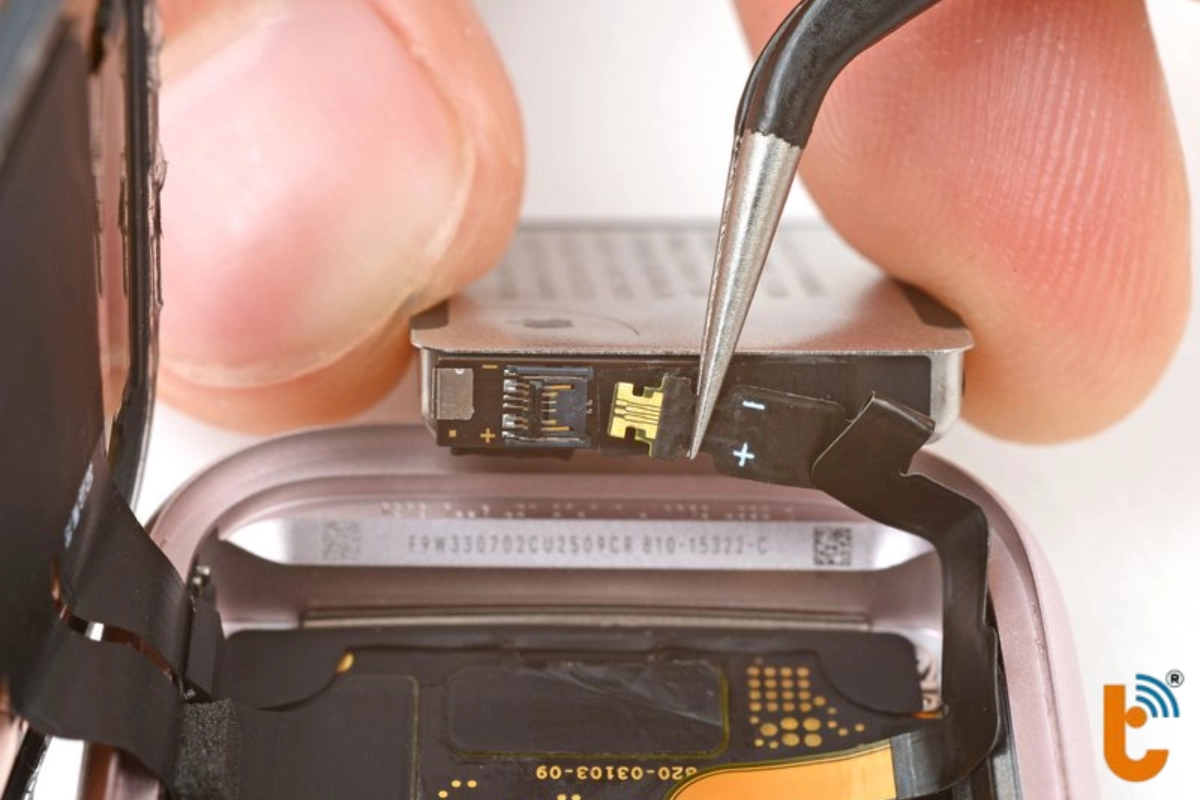 Thay pin Apple Watch Series 9 chính hãng