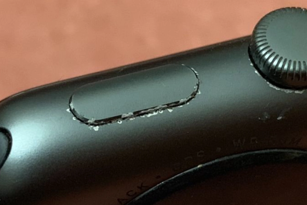 thay-vo-apple-watch-series-7-bi-troc