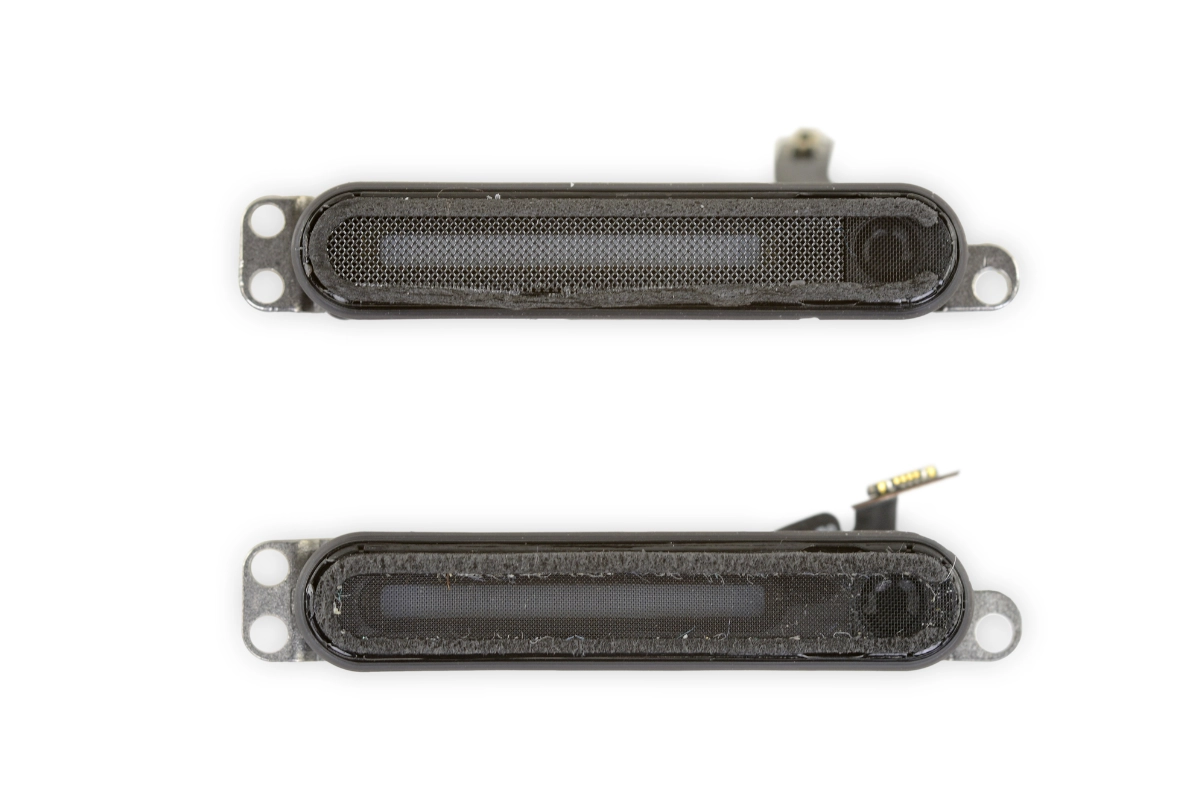 Vệ sinh loa Apple Watch 7