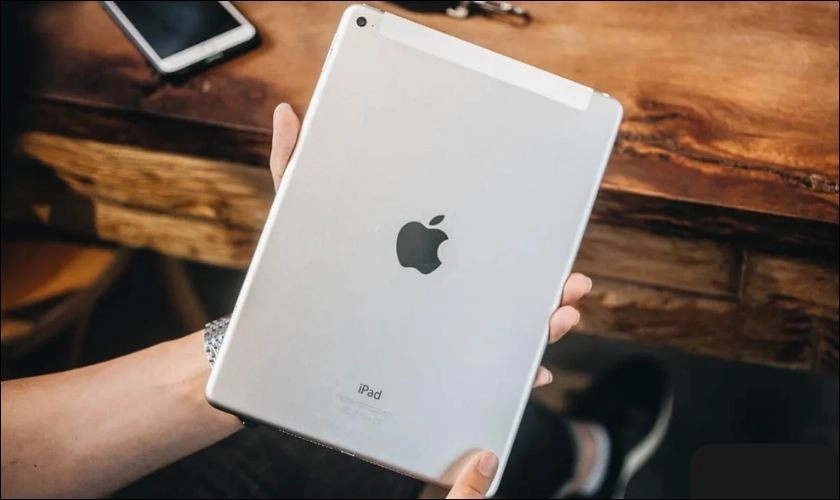 Pad Air 2 được ra mắt vào năm 2014