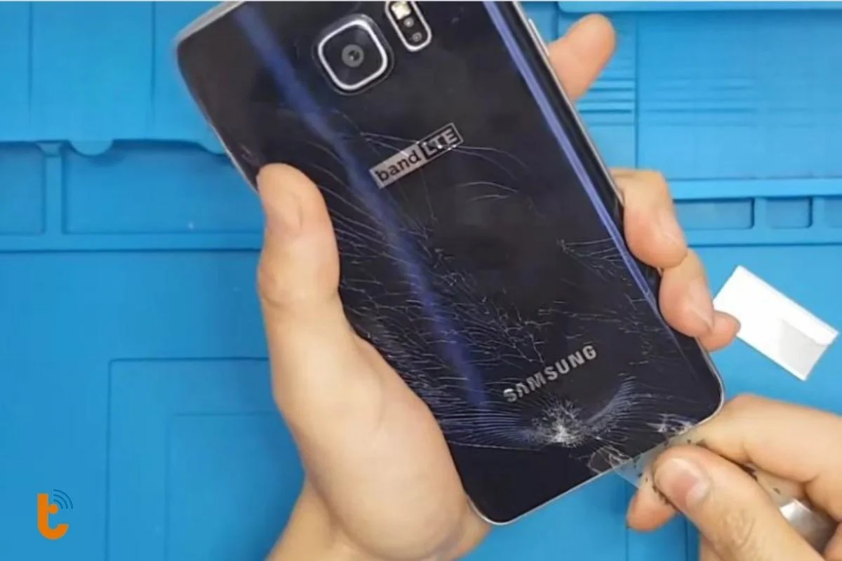 dau hieu can thay nap lung samsung note 5