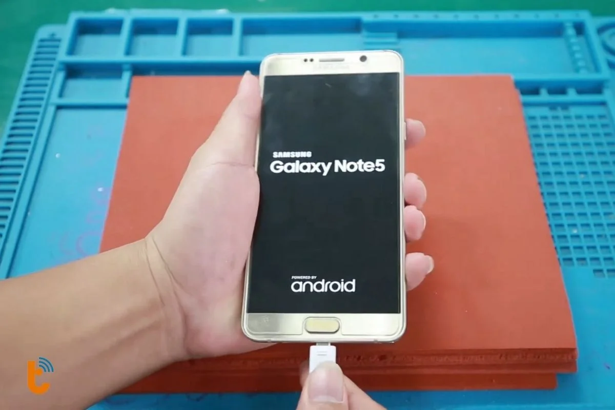 dau hieu can thay pin samsung galaxy note 5 moi