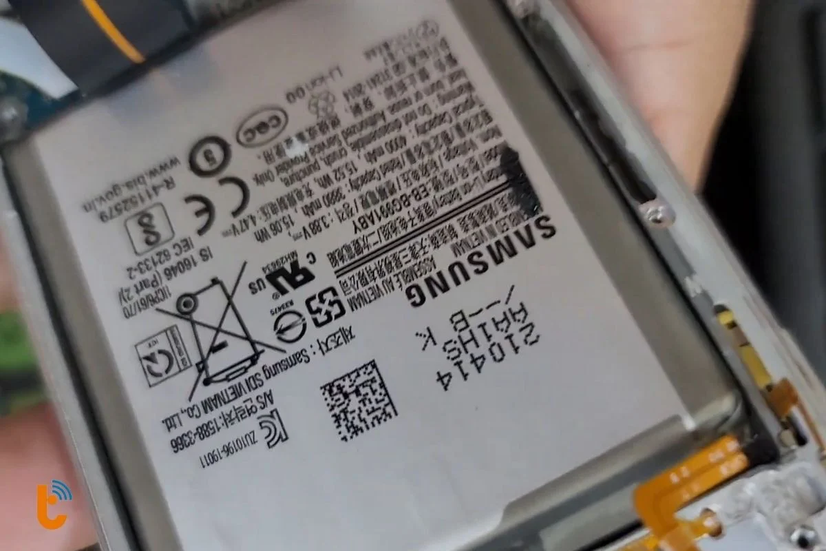 dau hieu can thay pin samsung galaxy s21 plus