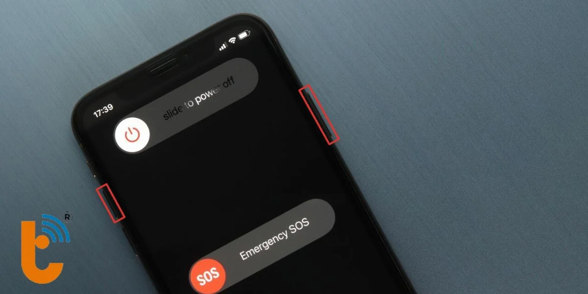 Khởi động lại iPhone