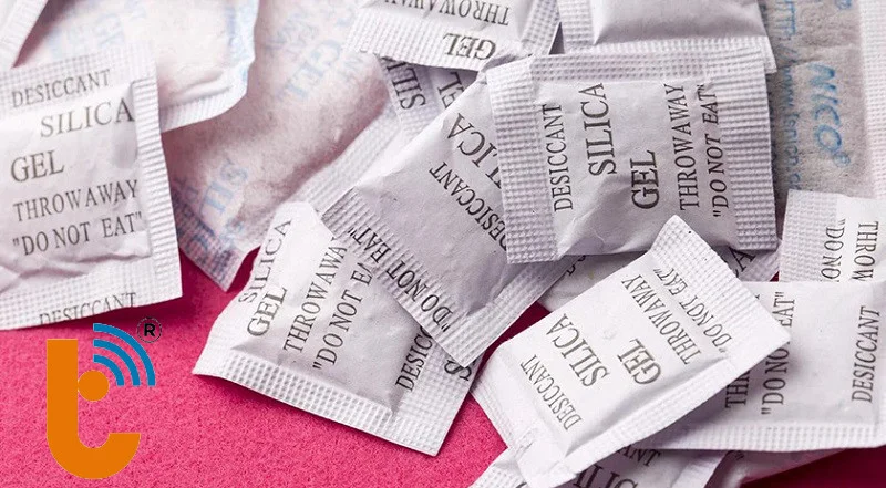 Sử dụng hạt hút ẩm để hút nước ra khỏi iPhone 14 tốt nhất