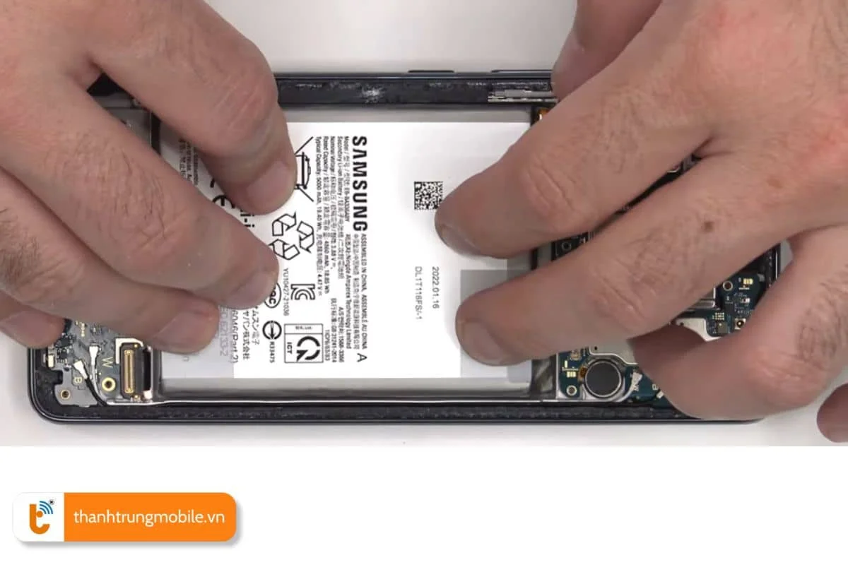 kiem tra hoat dong cua may sau khi thay pin samsung a53