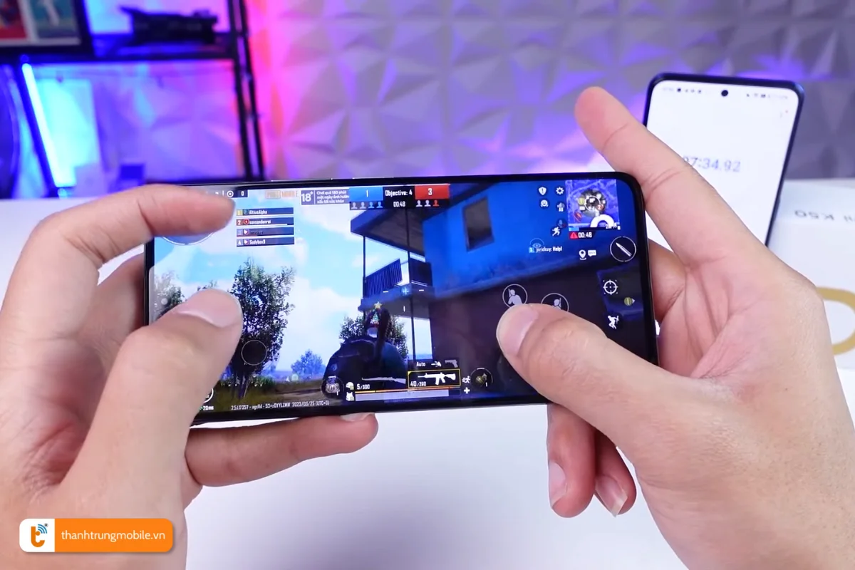 Chơi game trong thời gian dài ở Redmi K50 cũng là một nguyên nhân gây chai pin