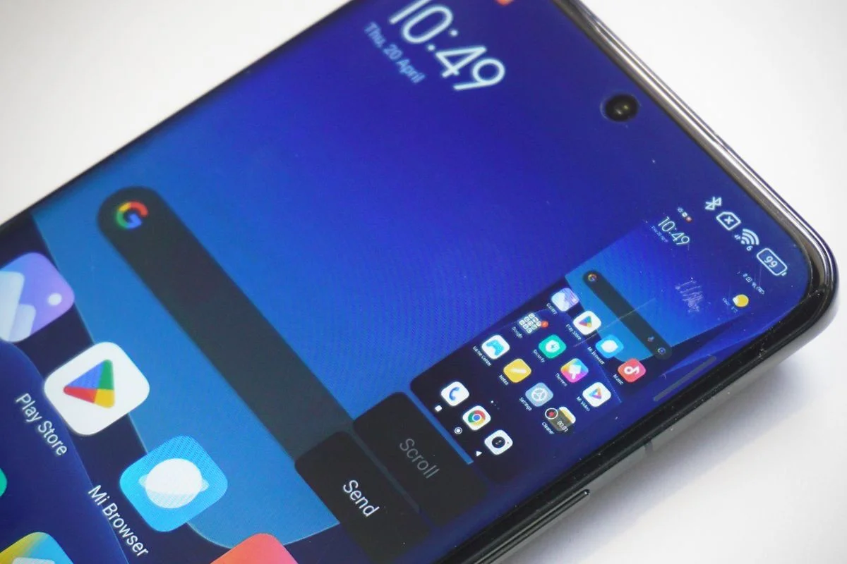 Điện thoại Xiaomi được tích hợp sẵn tính năng chụp màn hình với nhiều phương thức