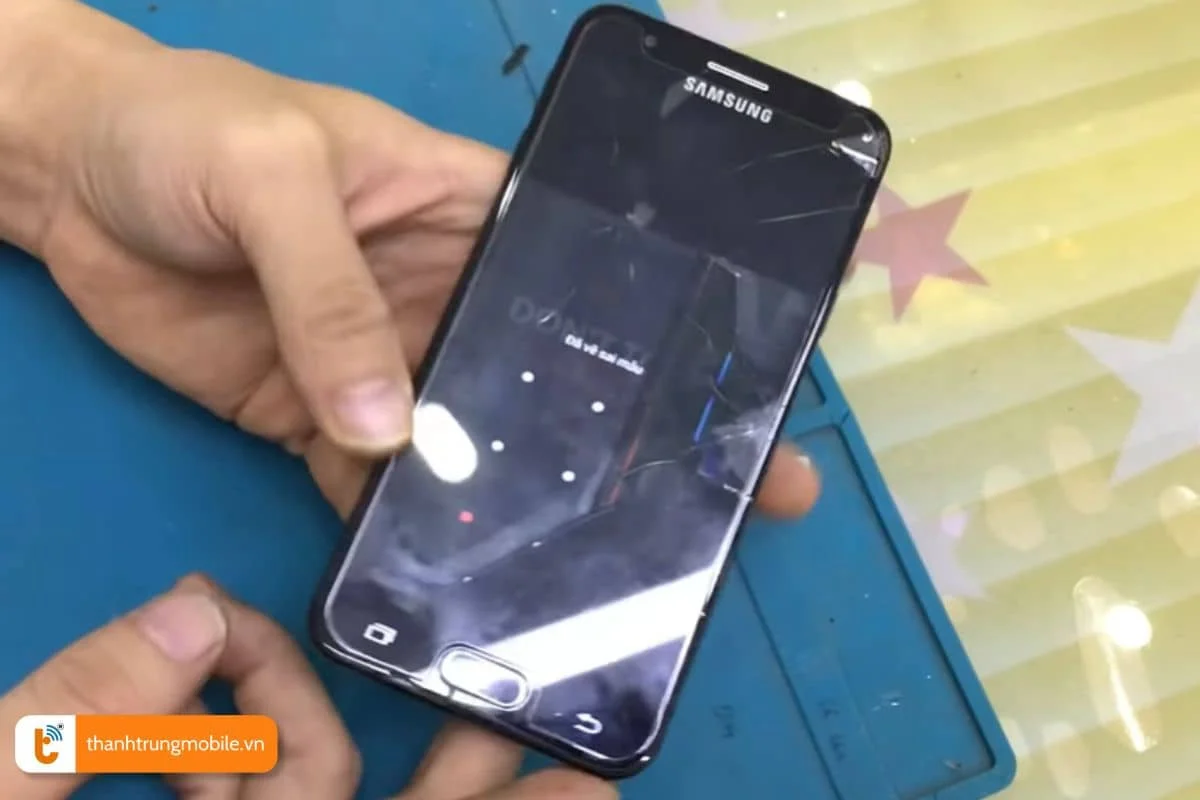 dau hieu can thay man hinh samsung galaxy j5, j5 prime, j5 pro