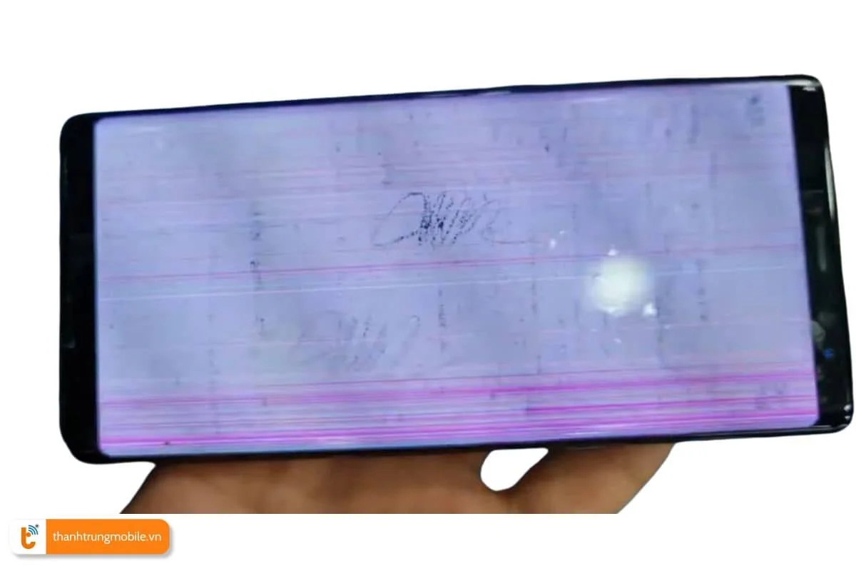 dấu hiệu cần thay màn hình Samsung Note 8