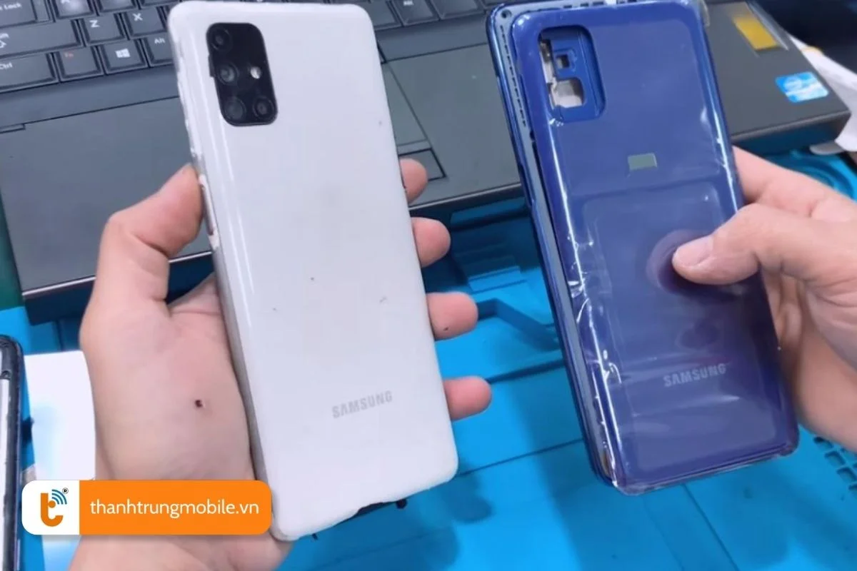 dau hieu can thay nap lung samsung m51 moi