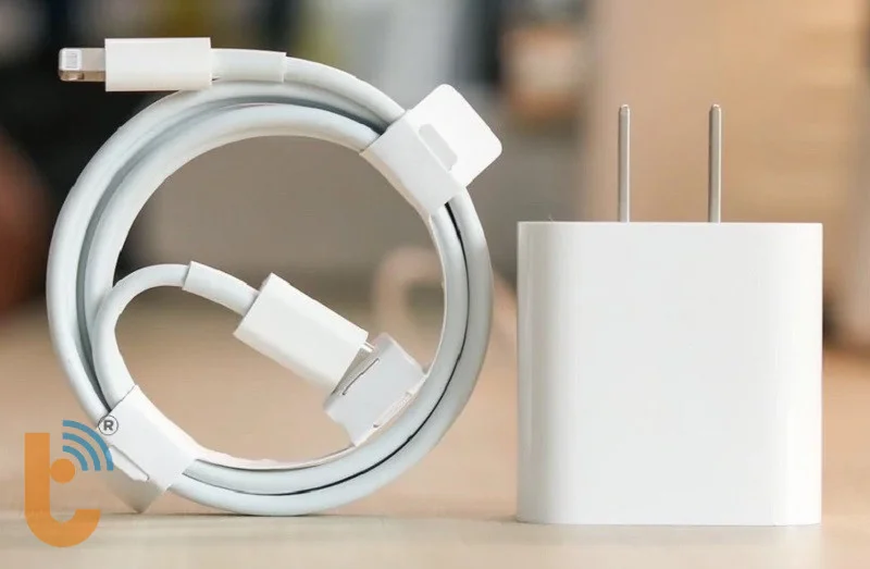 Sử dụng bộ sạc iphone chính hãng để đảm bảo an toàn