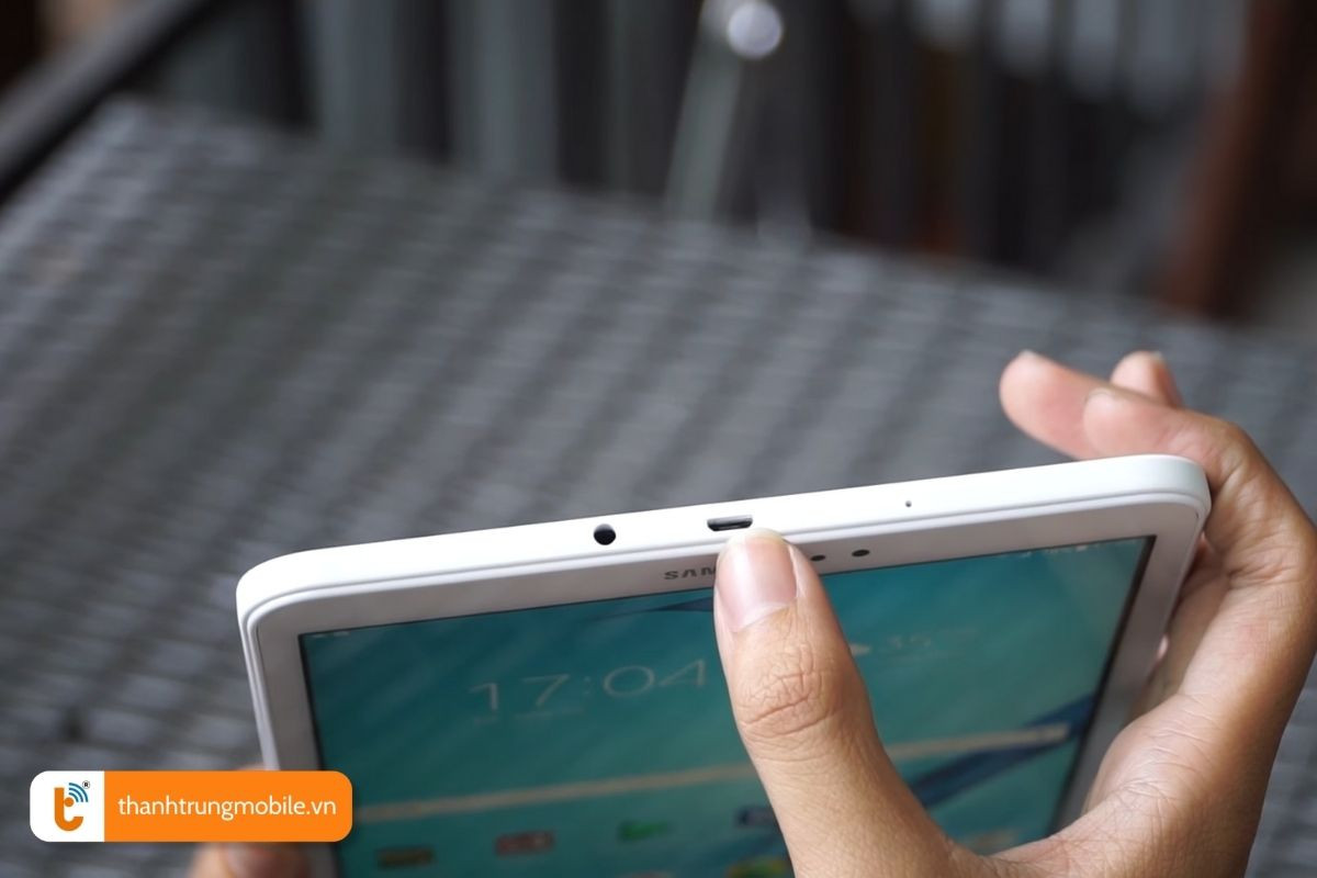 nguyen nhan cong sac samsung galaxy tab a 10 1 bi hong