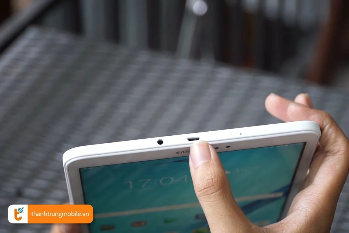 nguyen nhan cong sac samsung galaxy tab a 10 1 bi hong