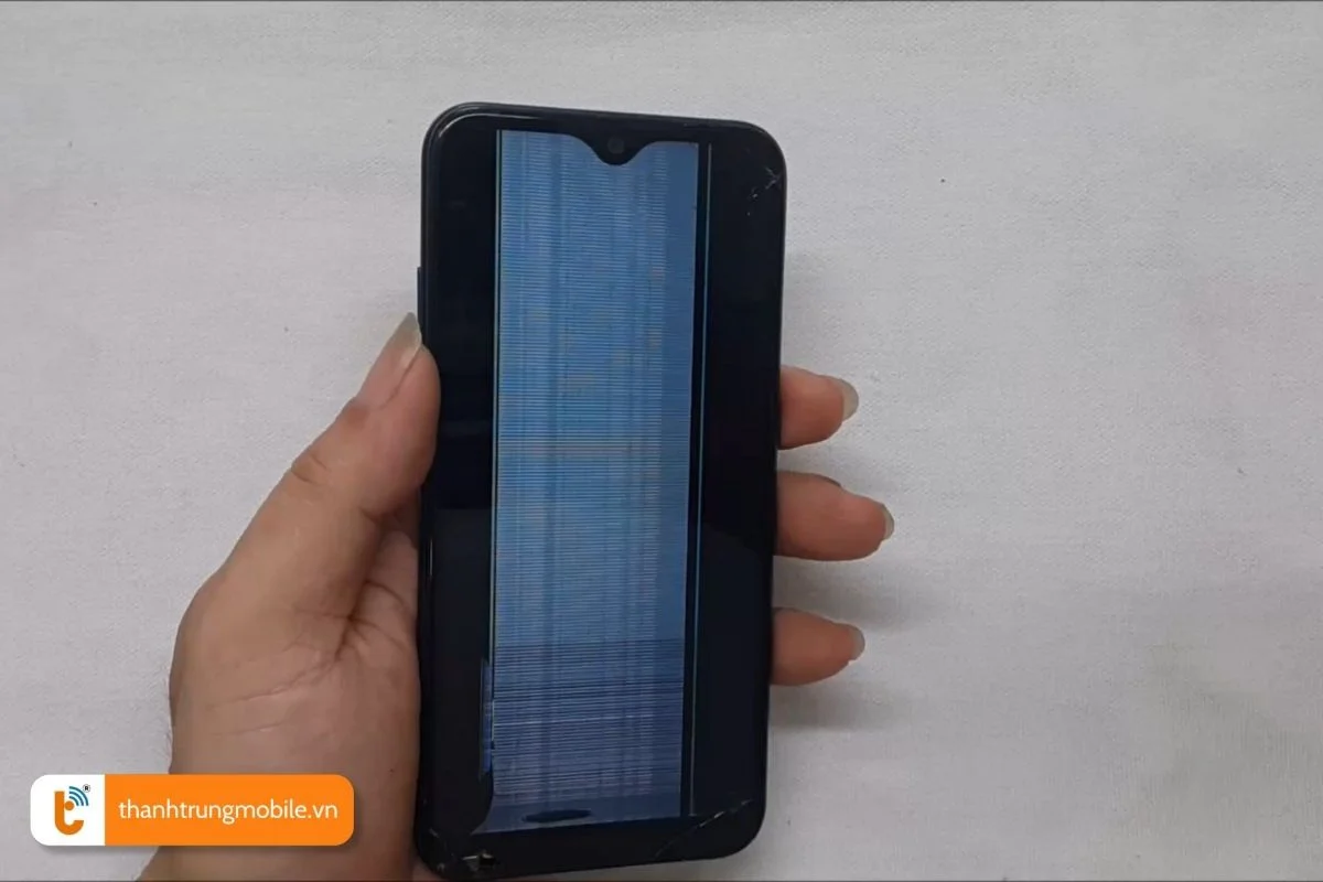 nguyen nhan khien man hinh samsung galaxy a01 bi hong