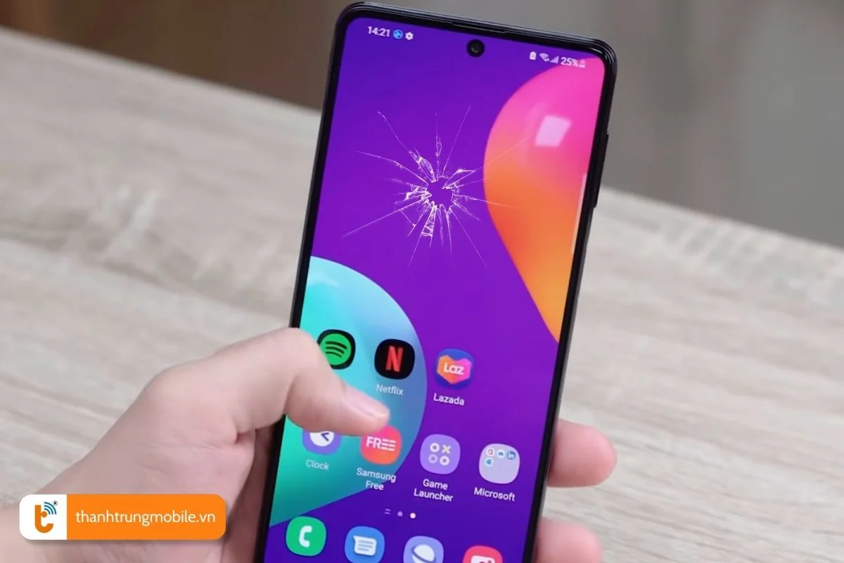 nguyen nhan khien man hinh samsung galaxy m62 bi hong