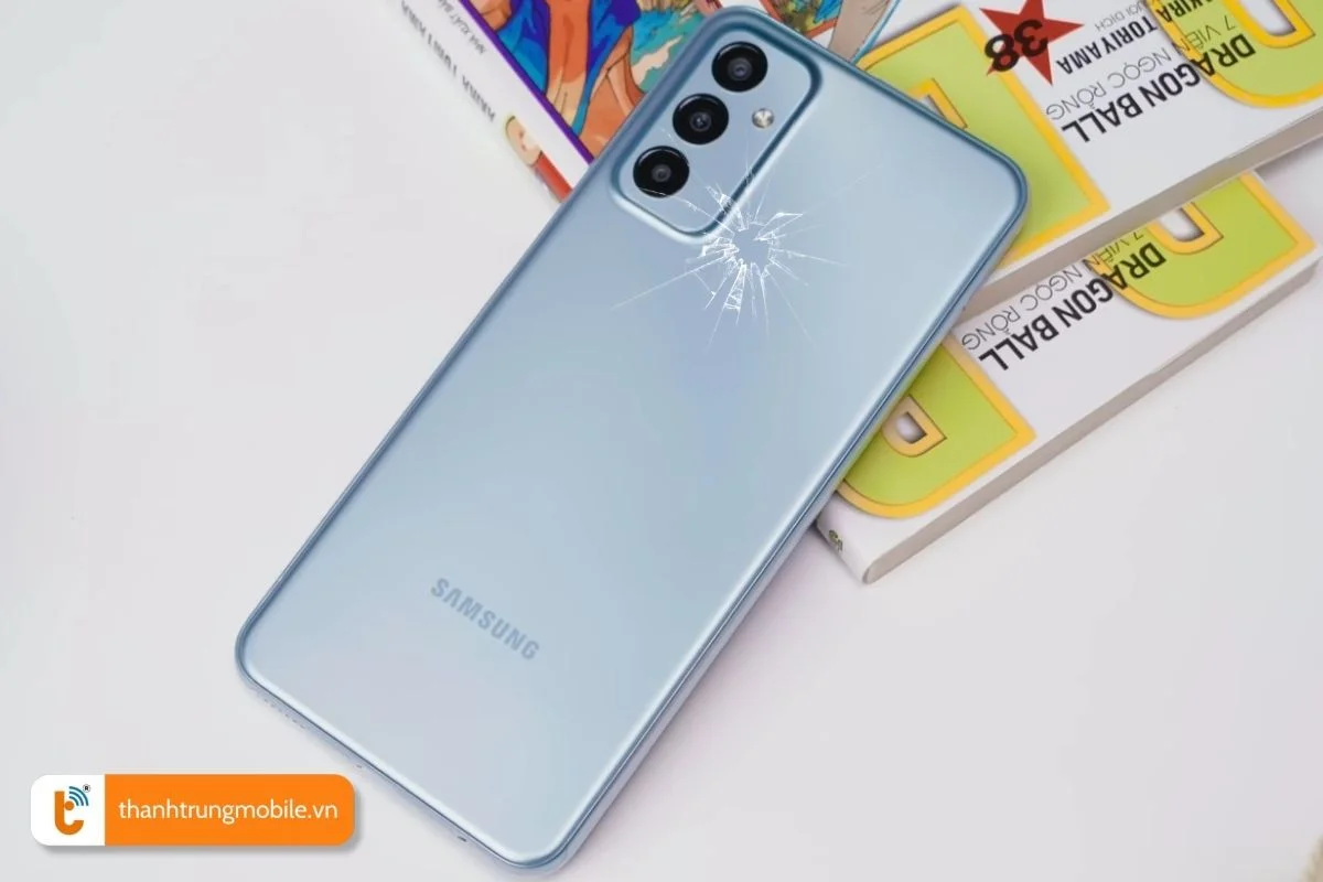 nguyen nhan khien mat lung samsung m23 hong