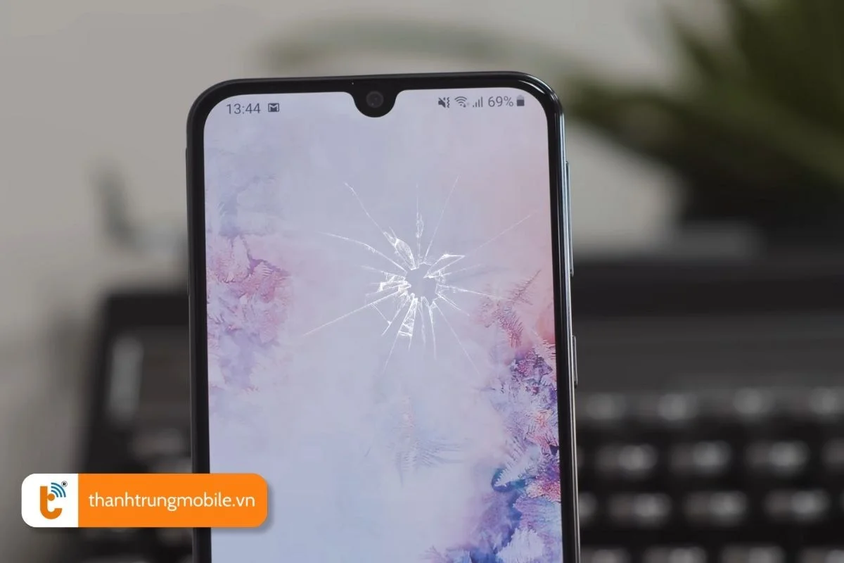 nguyen nhan man hinh dien thoai samsung a40 bi hong