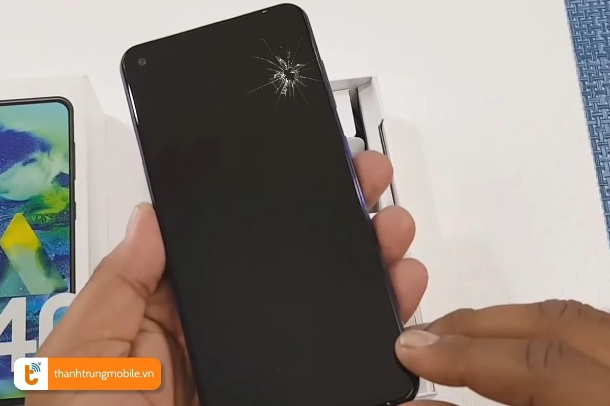nguyen nhan man hinh samsung galaxy m40 bi hong