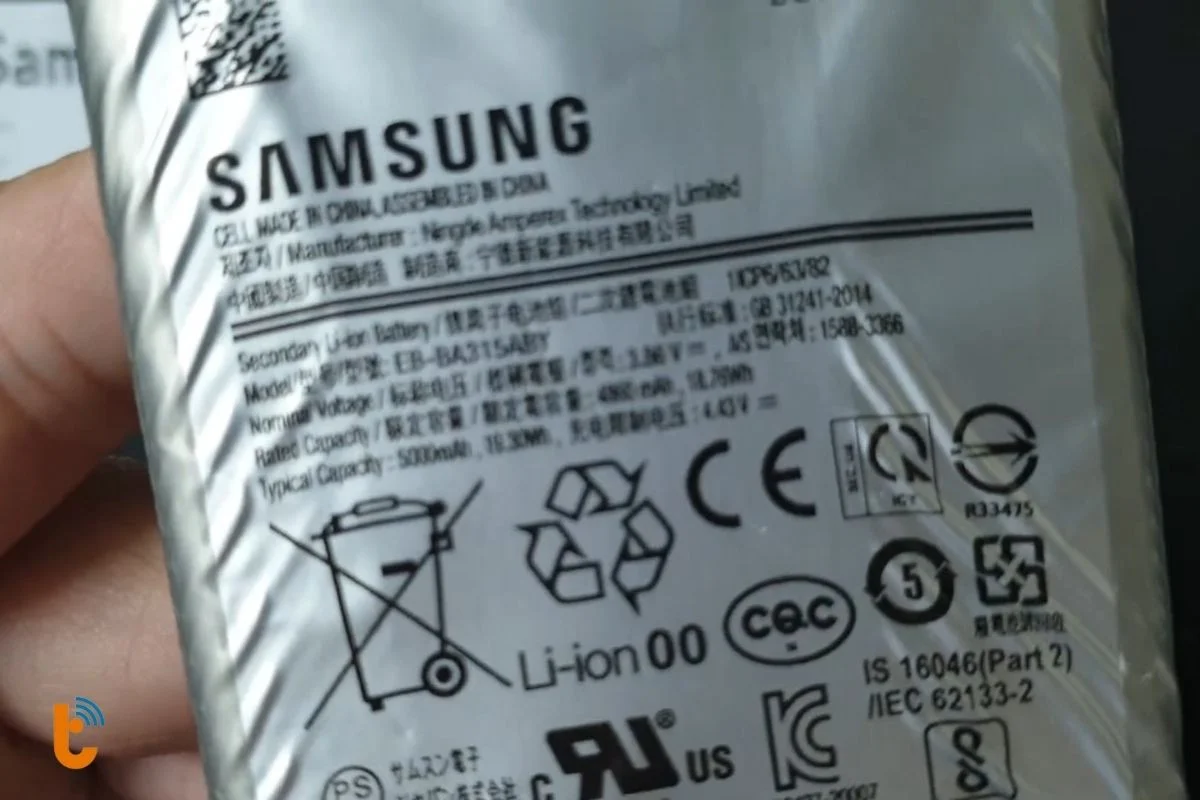 nguyen nhan pin samsung galaxy a32 bi hong