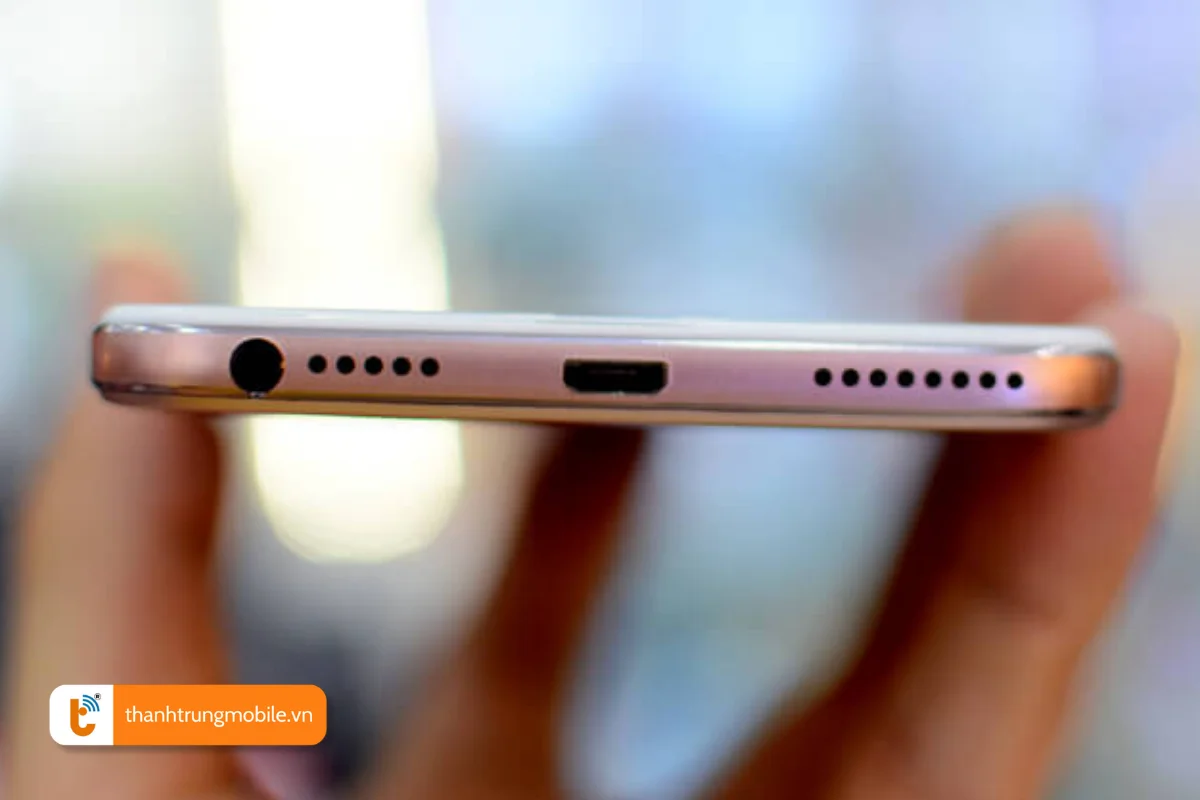 Lỗi mất loa ngoài trên OPPO F11 có thể bắt nguồn từ lỗi phần mềm lẫn lỗi về các linh kiện phần cứng của thiết bị.