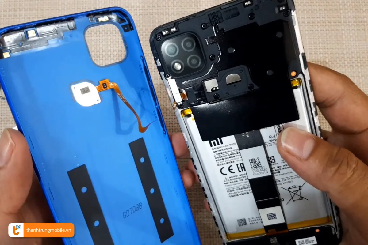 Quy trình thay mới nắp lưng Redmi 9C tại Thành Trung Mobile