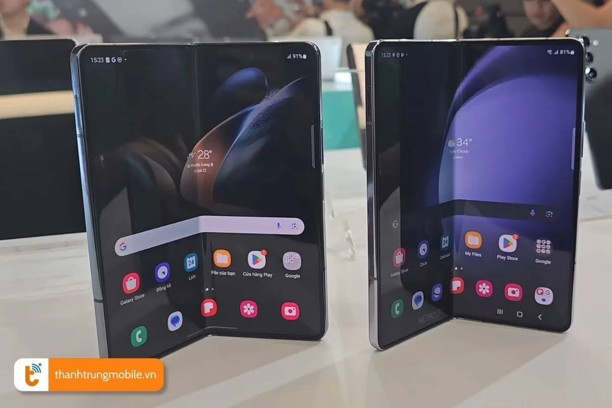 thac mac pho bien ve man hinh gap samsung fold