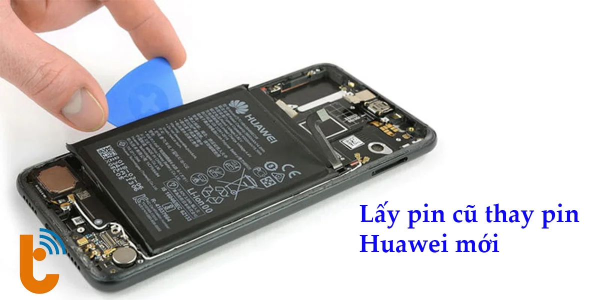 Một bước tháo pin cũ ra thay pin mới vào