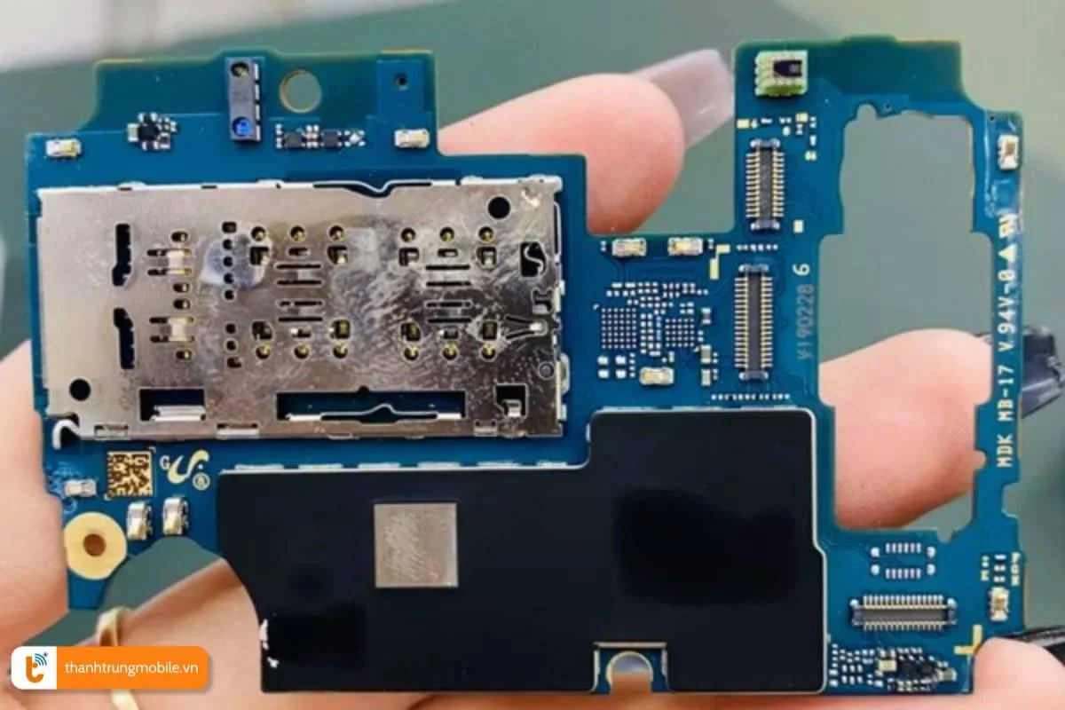 cac dau hieu can thay main samsung a50, a50s