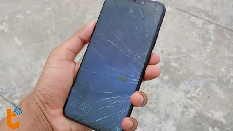 Mặt kính Huawei bị nứt vỡ