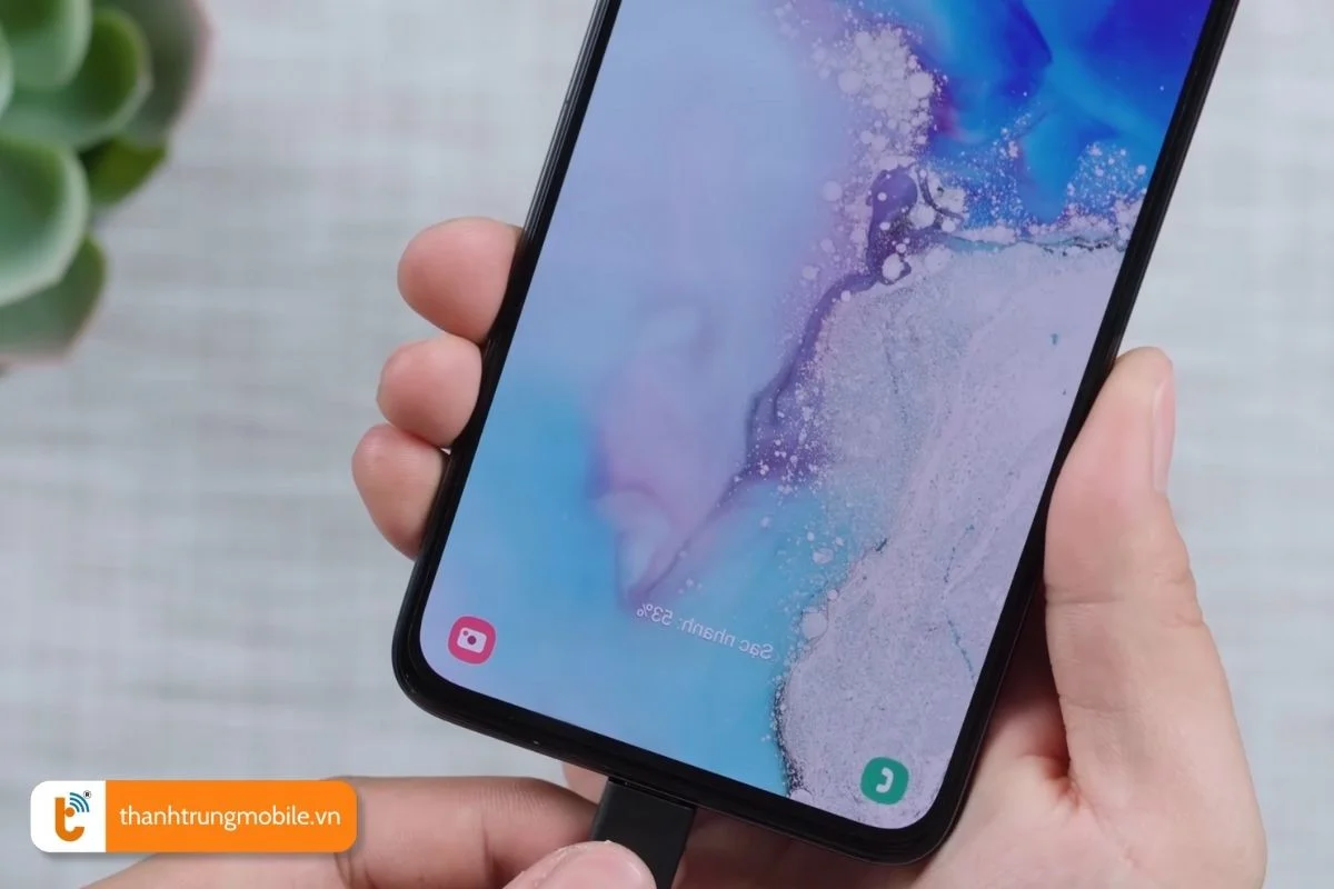 nguyen nhan khien pin samsung galaxy a70 hong