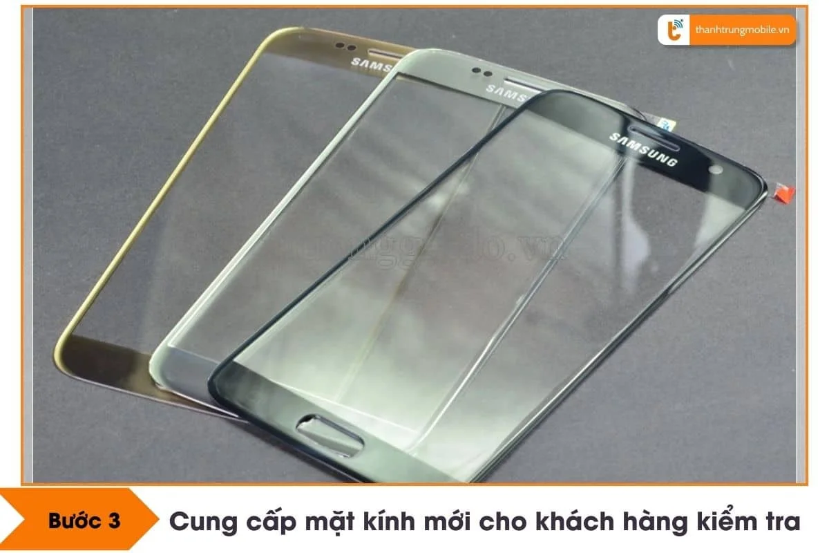 cung cap mat kinh samsung s7 moi cho khach hang kiem tra