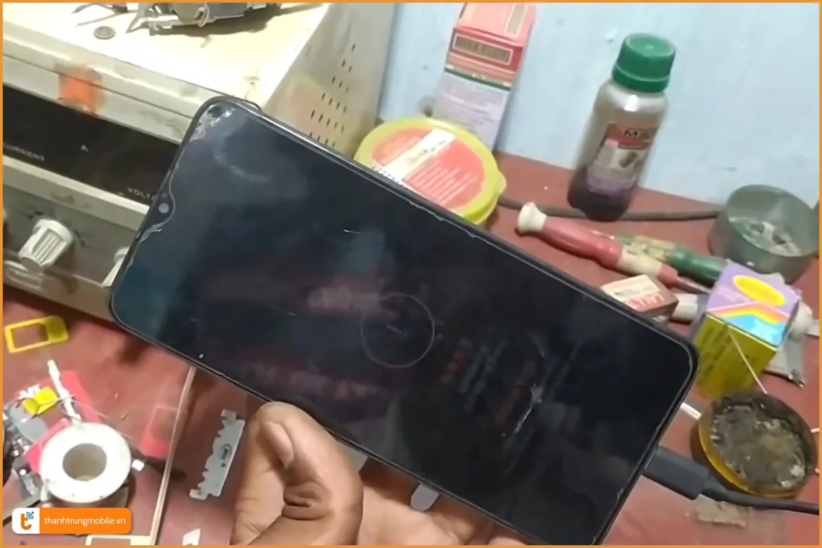 Realme C3 báo lỗi sạc không vào pin