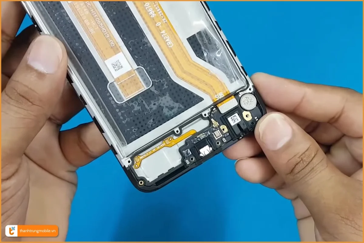 Thay chân sạc Realme C3 chính hãng