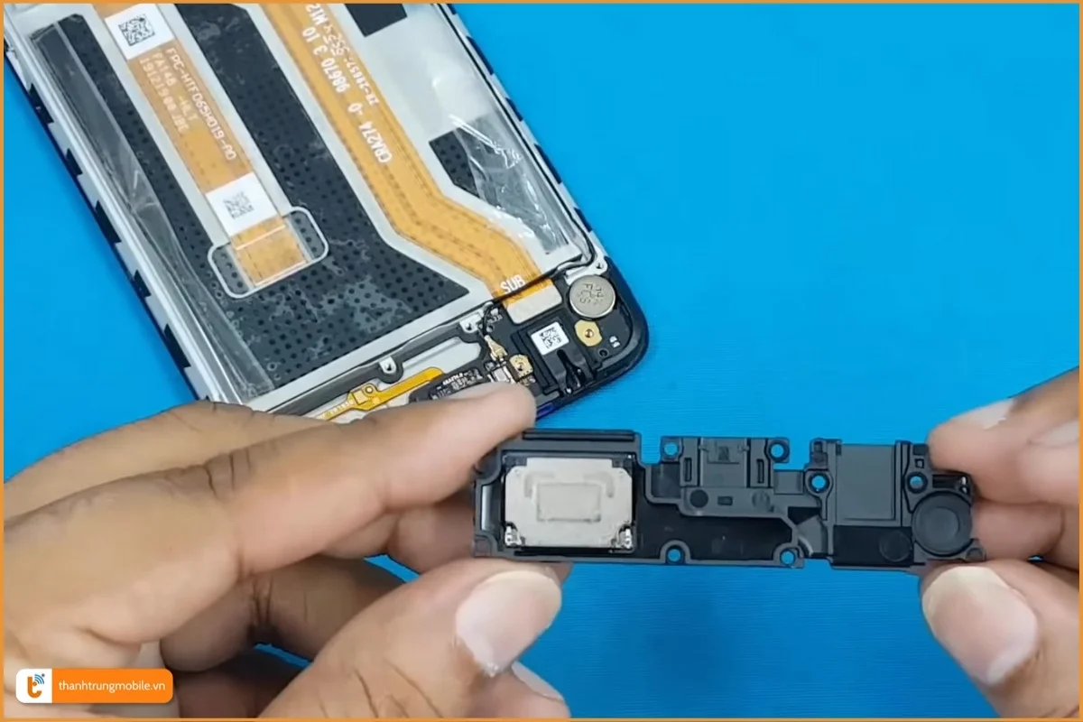 Thay loa Realme 3 chính hãng