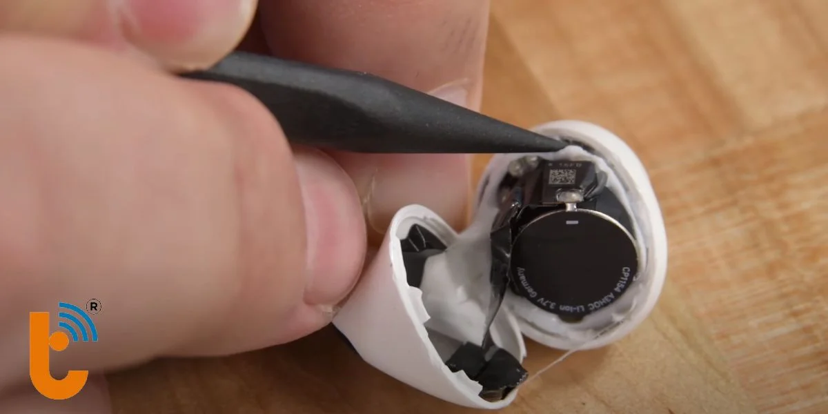 Tìm hiểu thay pin AirPods chính hãng ở đâu