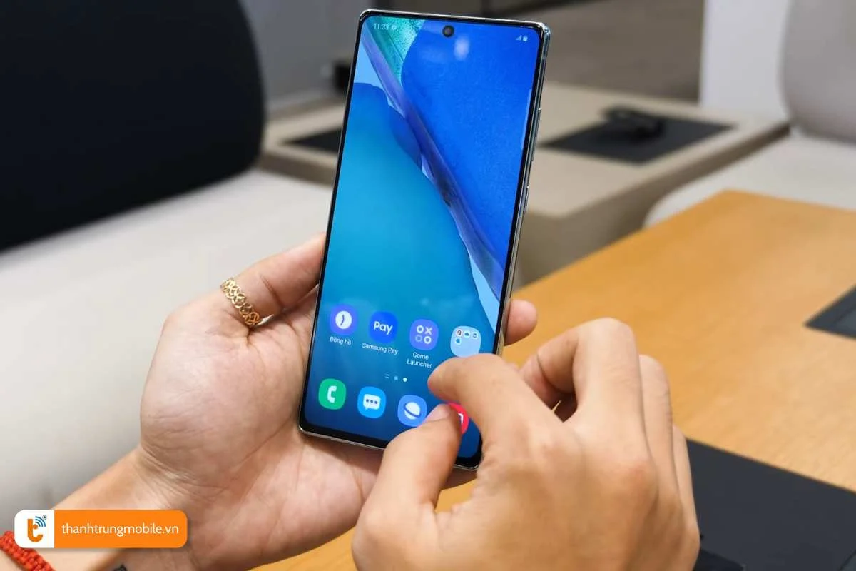 uu diem cua dich vu thay man hinh samsung note chinh hang