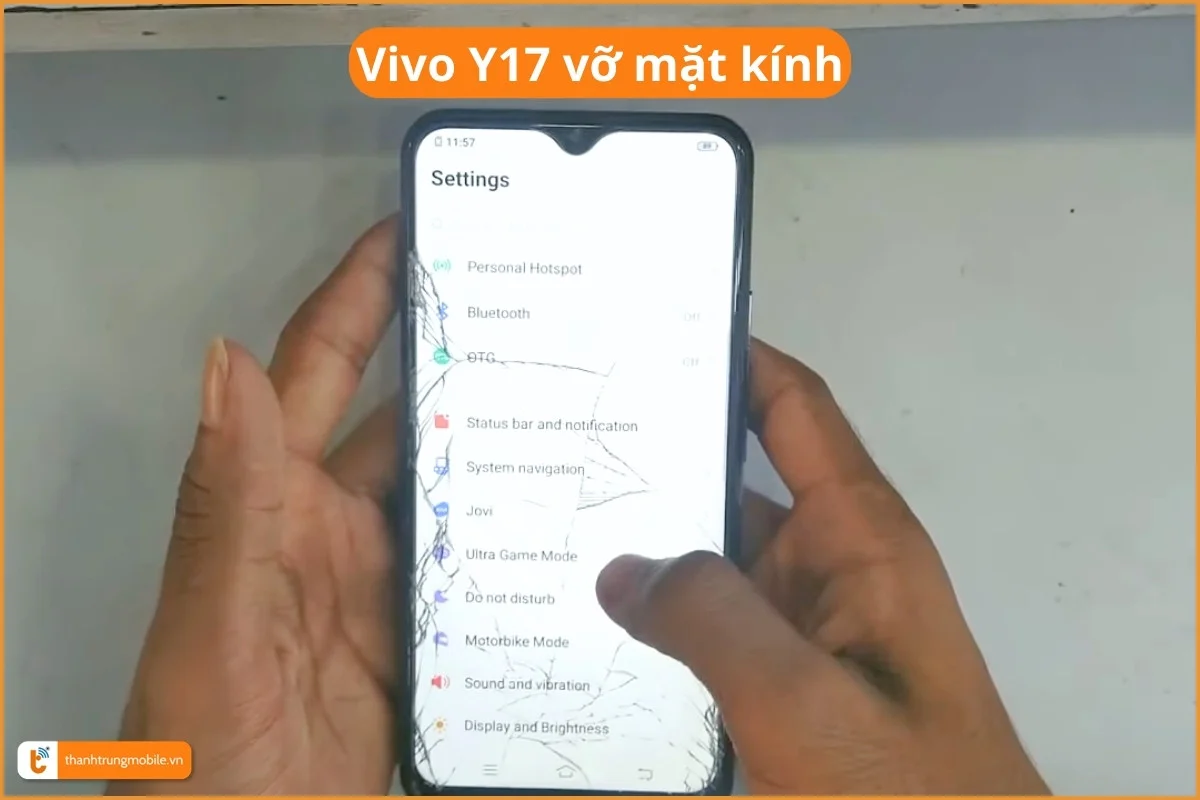 Vivo Y17 vỡ mặt kính