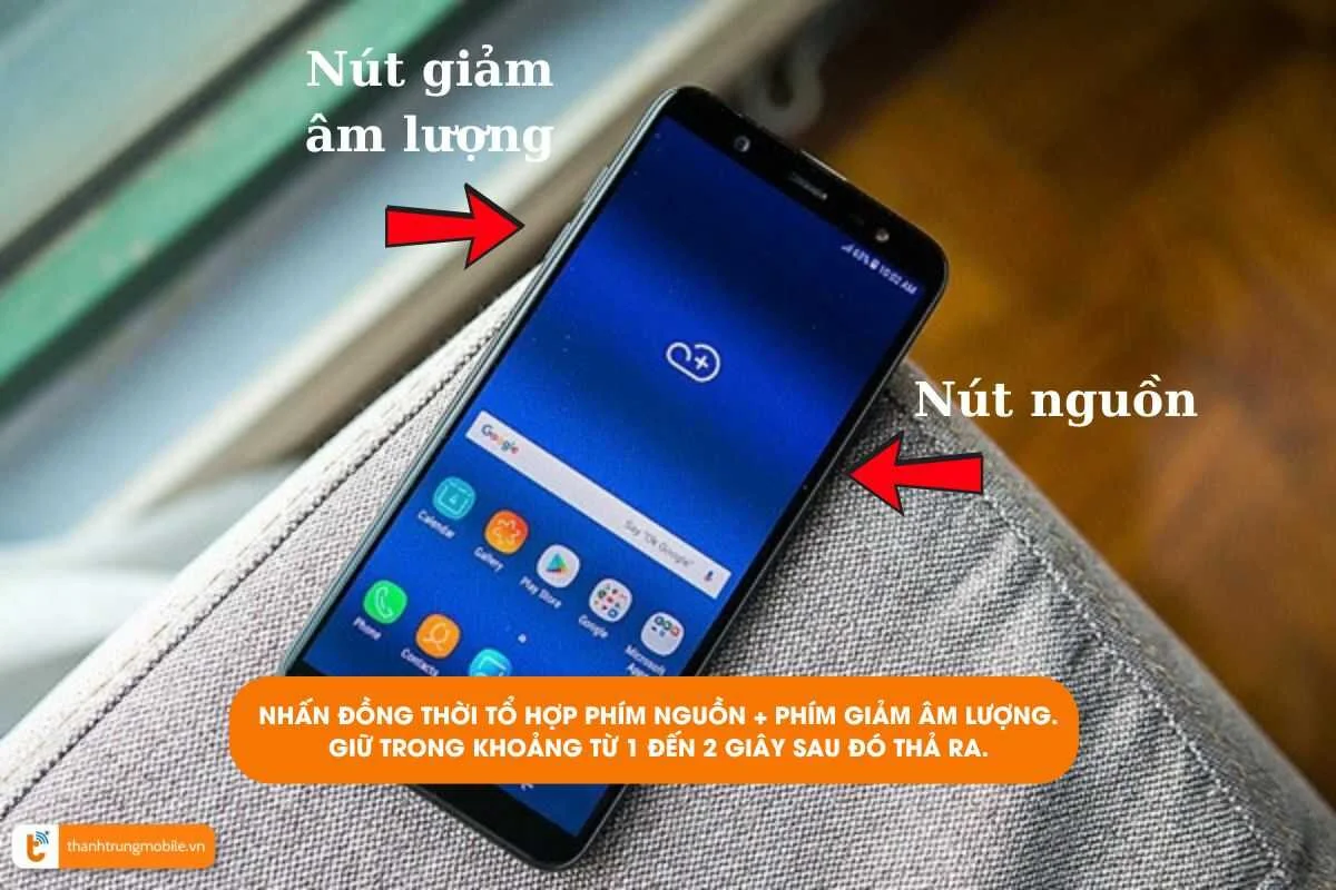 cach chup man hinh samsung j8 bang to hop phim