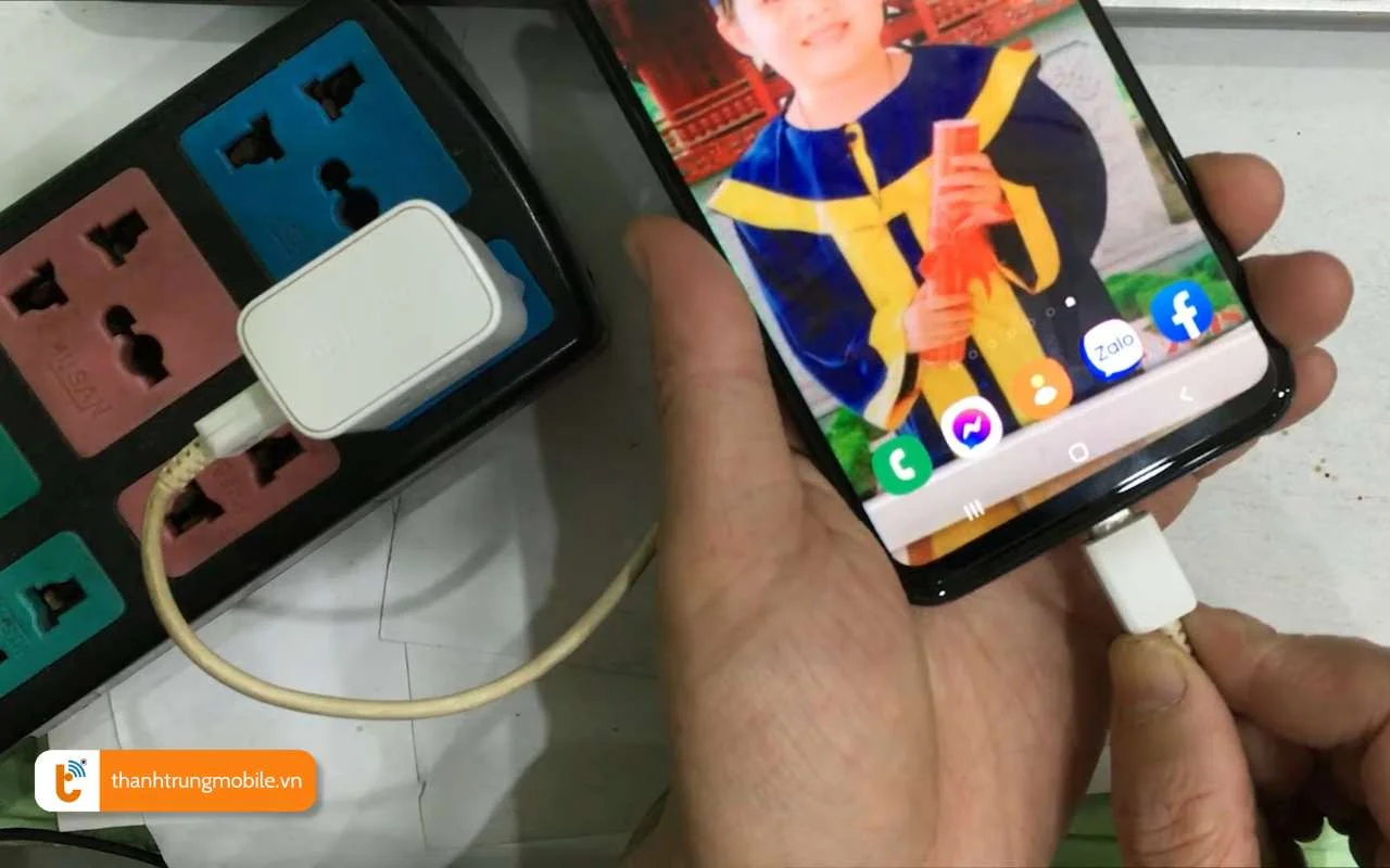 cap sac kem chat luong hoac bi hong