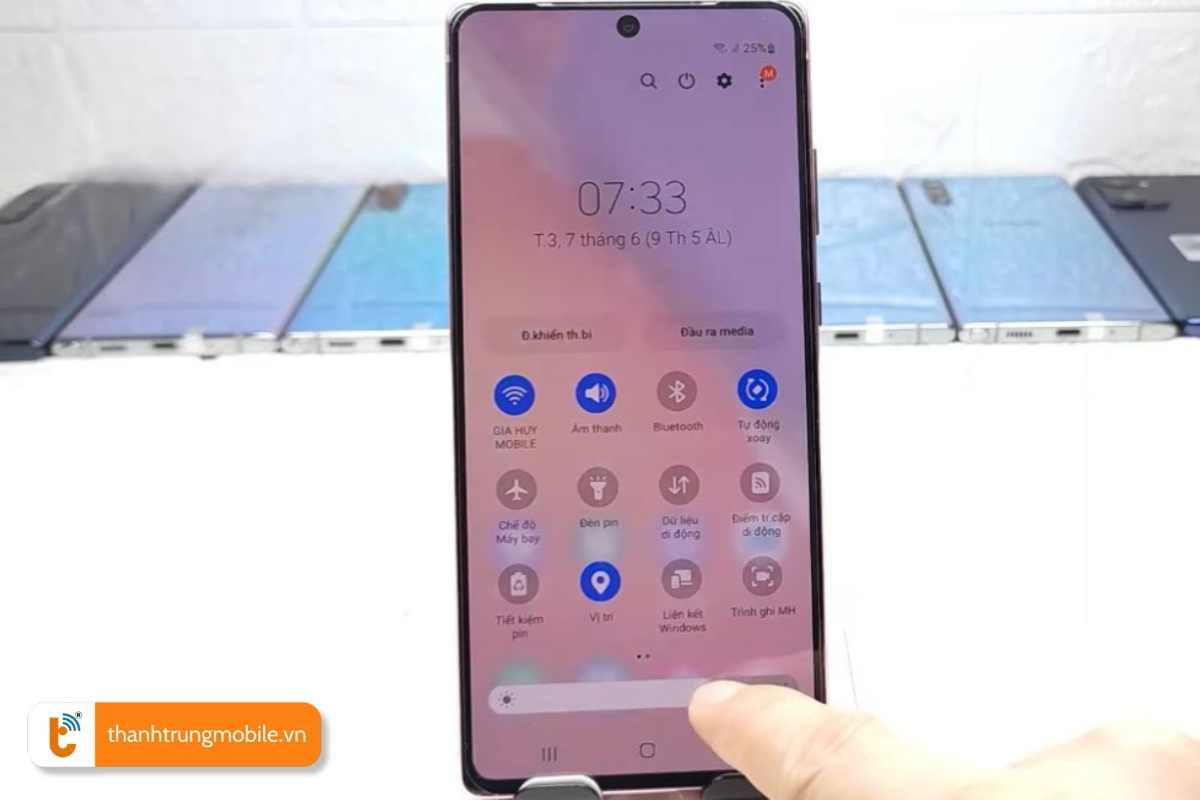 giam do sang man hinh dien thoai samsung